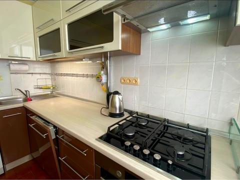 квартира по адресу Пражская ул., 32