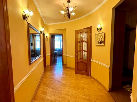 квартира за адресою Іллі Мечникова вул., 18