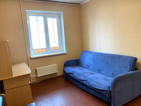квартира за адресою Вишняківська вул., 12