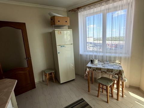 квартира по адресу Владимира Ивасюка ул., (Будинок)