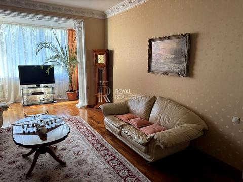 квартира за адресою Почайнинська вул., 23