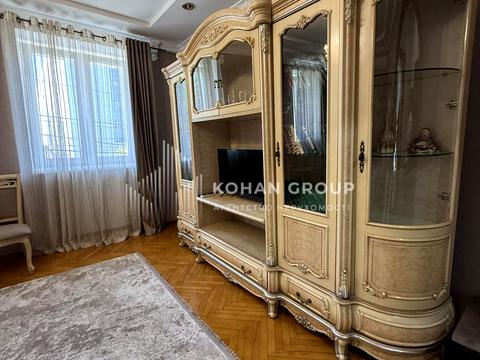 квартира за адресою Свободи вул., 75