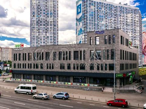 комерційна за адресою Миколи Бажана просп., 1-Ц