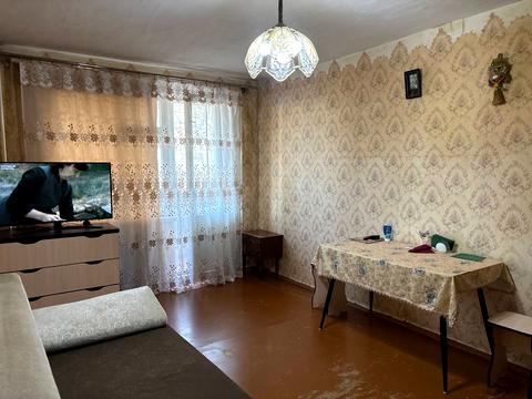 квартира за адресою В'ячеслава Радченка вул. (Комінтерну), 4