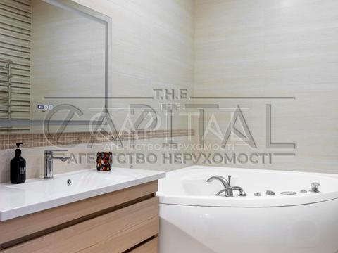 квартира за адресою Дніпровська набережна вул., 14-Б