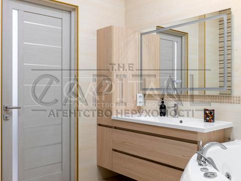 квартира за адресою Дніпровська набережна вул., 14-Б