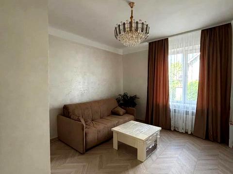 квартира за адресою Івана Багряного вул., 16