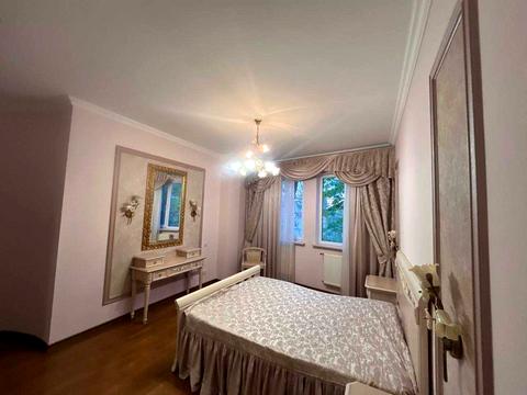 квартира по адресу Академика Сахарова ул., 7а