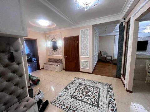 квартира по адресу Академика Сахарова ул., 7а