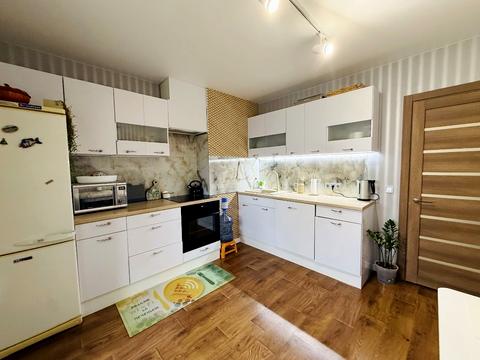 квартира за адресою Ревуцького вул., 54-А