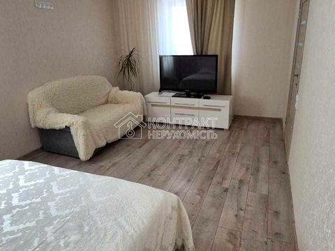 будинок за адресою с-ще. Травневе, фабрична