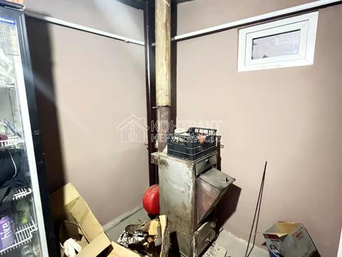 будинок за адресою с-ще. Травневе, фабрична