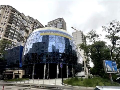 коммерческая по адресу Василия Тютюнника ул. (Анрі Барбюса), 37/1