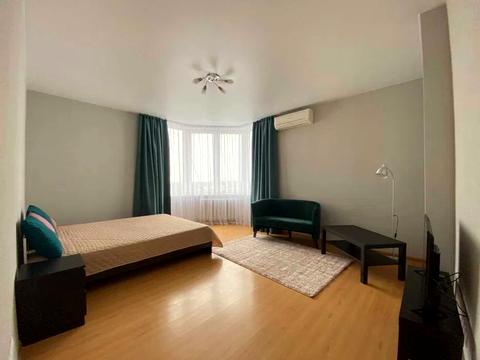 квартира по адресу Осенняя ул., 33