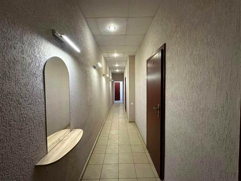 комерційна за адресою Михайлівська вул., 24-А
