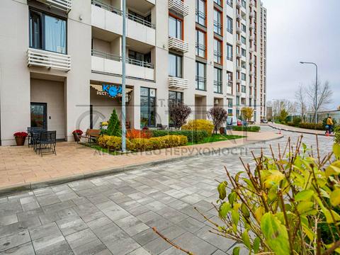 коммерческая по адресу Днепровская набережная ул., 18-Б