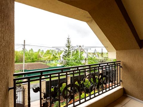 будинок за адресою Космонавтів, 25