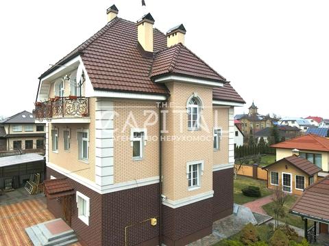 будинок за адресою Івана Кудрі вул., 1