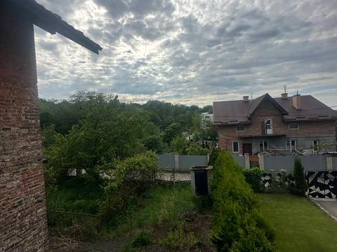 будинок за адресою Приязна вул., 1