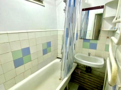 квартира за адресою Садова вул., 25
