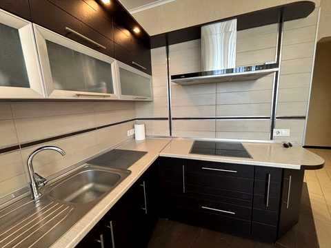 квартира по адресу Урловская ул., 11-А