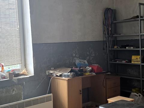 комерційна за адресою Винники, Володимира Винниченка вул., 14