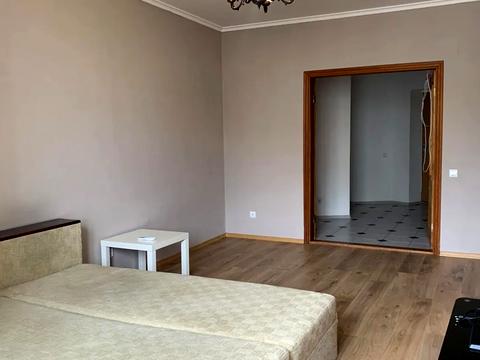 квартира за адресою Миколи Бажана просп., 1-М