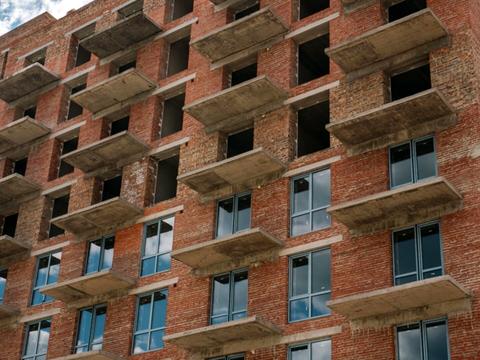 паркомісце за адресою Комунальна, 3