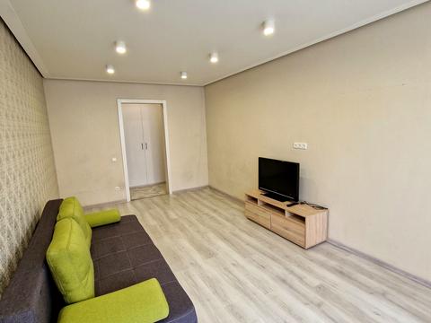 квартира за адресою Калинова вул., 65