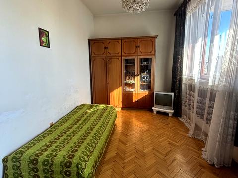комната по адресу Каштановая ул., 5
