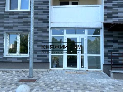 коммерческая по адресу Ревуцкого ул., 54