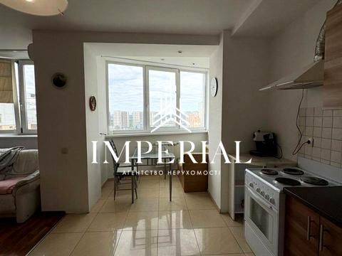квартира по адресу Миколы Бажана просп., 16