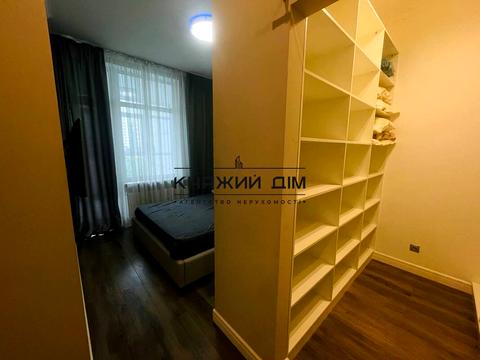квартира за адресою Андрія Верхогляда вул. (Михайла Драгомирова), 11