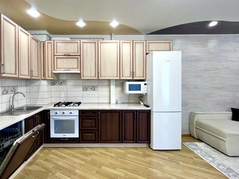 квартира за адресою Очеретяна вул., 10