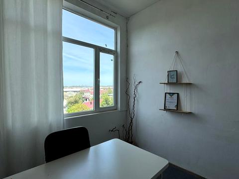 коммерческая по адресу Дениса Лукьяновича ул., 8
