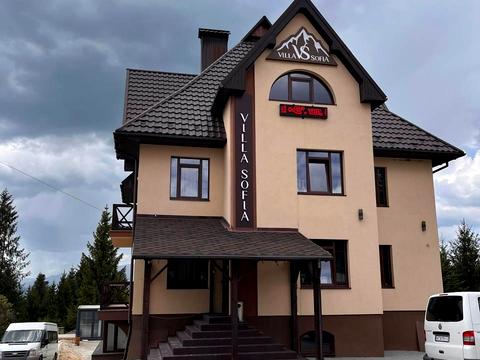 комерційна за адресою горішків, 5