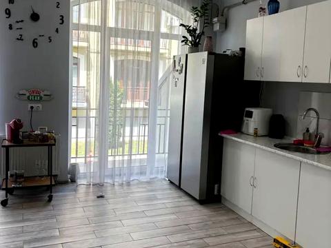 квартира за адресою Кам'янецька вул., 24