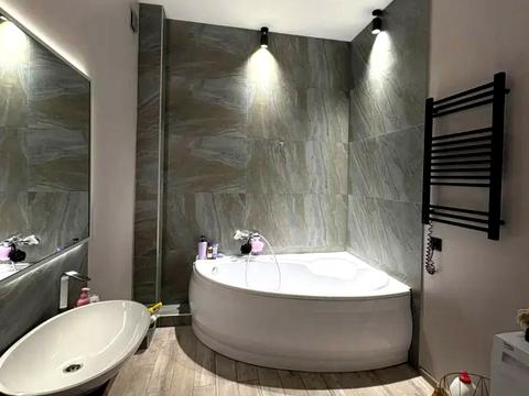 квартира за адресою Кам'янецька вул., 24