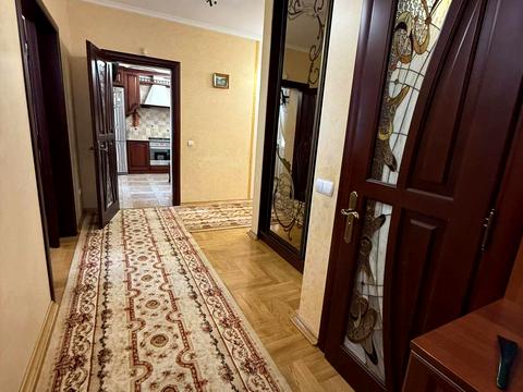 квартира за адресою Червоної Калини просп., 64