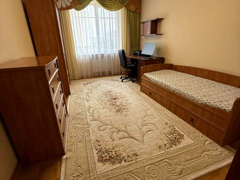 квартира за адресою Червоної Калини просп., 64