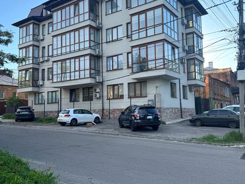 квартира за адресою Олександра Кониського вул. (Володарського), (Будинок)