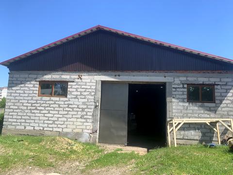 комерційна за адресою Гарнізонна вул., 10