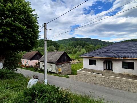 дом по адресу Шкільна