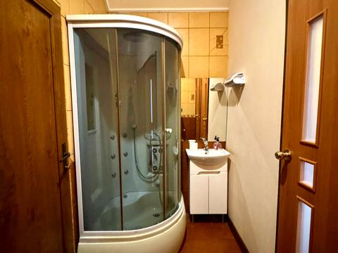 комерційна за адресою Ярослава Стецька вул. (Бардіна), 7