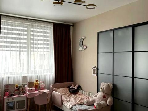 квартира по адресу Угорская ул., 14а