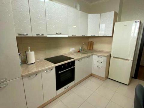 квартира за адресою Приозерний бульв., 3