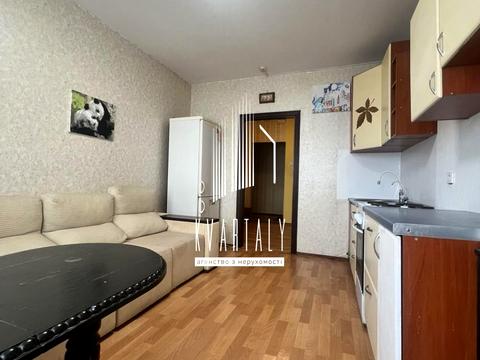 квартира за адресою Київ, Милославська вул., 4