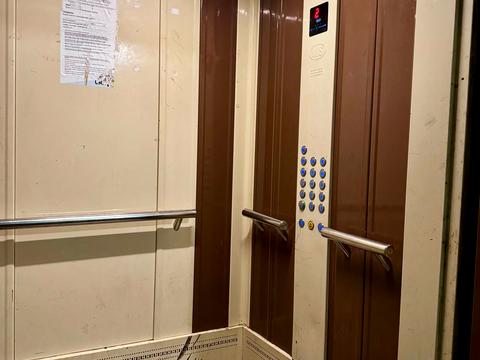 квартира за адресою Зодчих вул., 68/2
