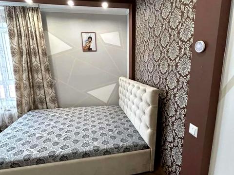 квартира за адресою Володимира Івасюка вул., 10