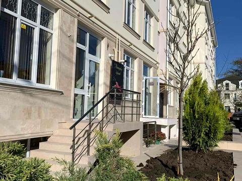 квартира за адресою Квіткова вул. (Богуна), 1